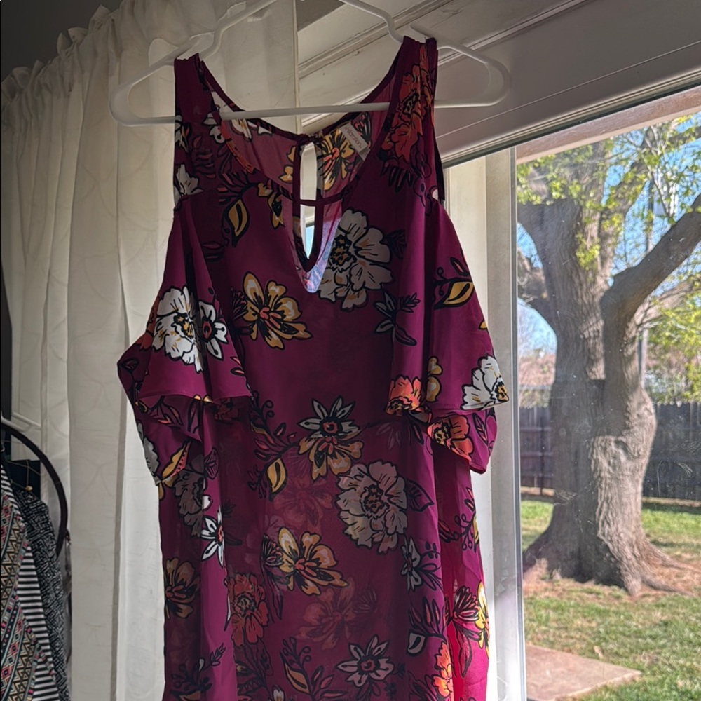 Floral Sleeveless Top